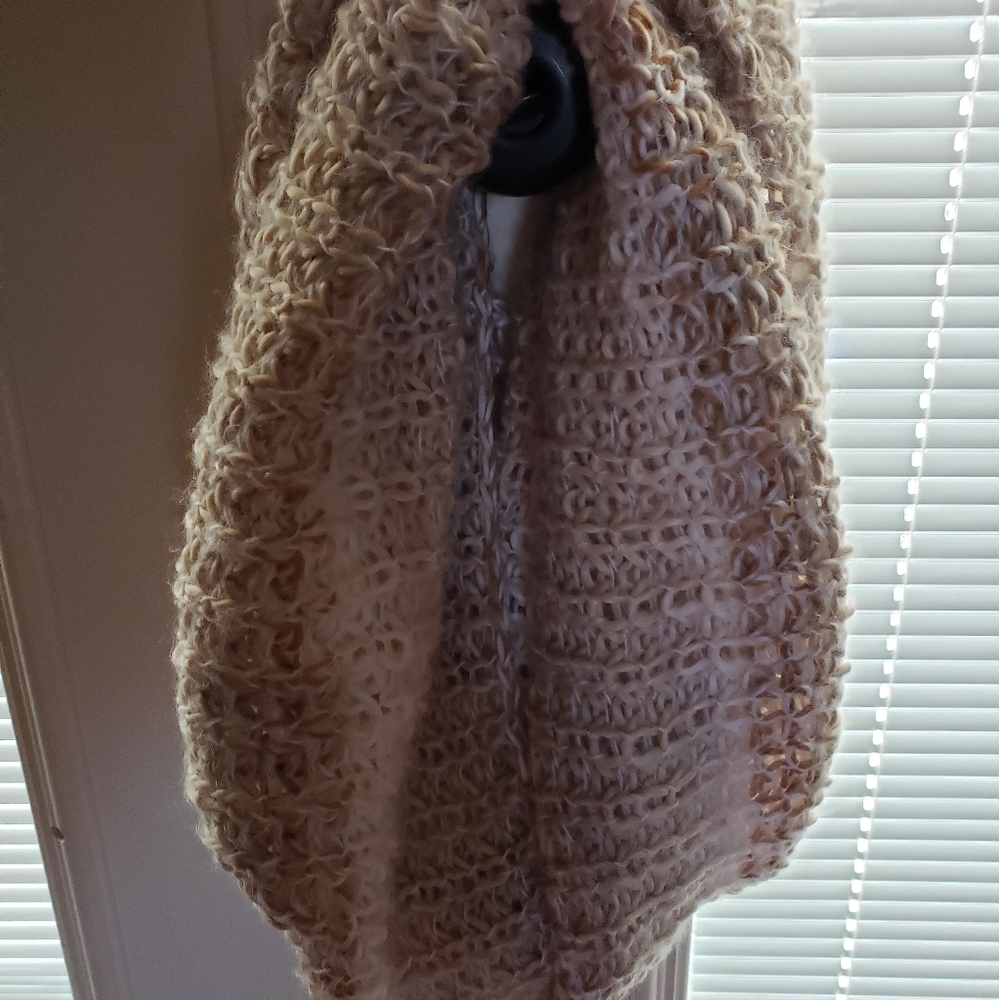 Infinity scarf